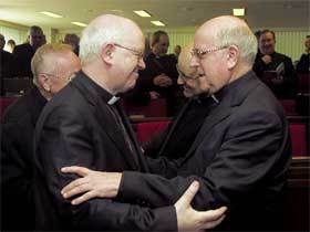 abrazos-obispos