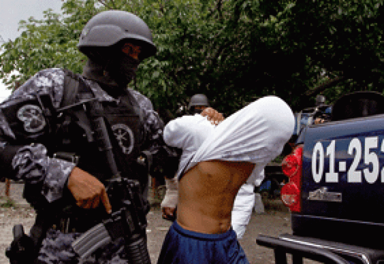 La Iglesia salvadoreña pide unidad frente a la violencia