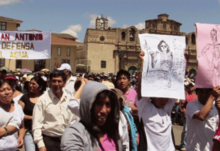 protestas en Perú por el conflicto con el proyecto minero Conga