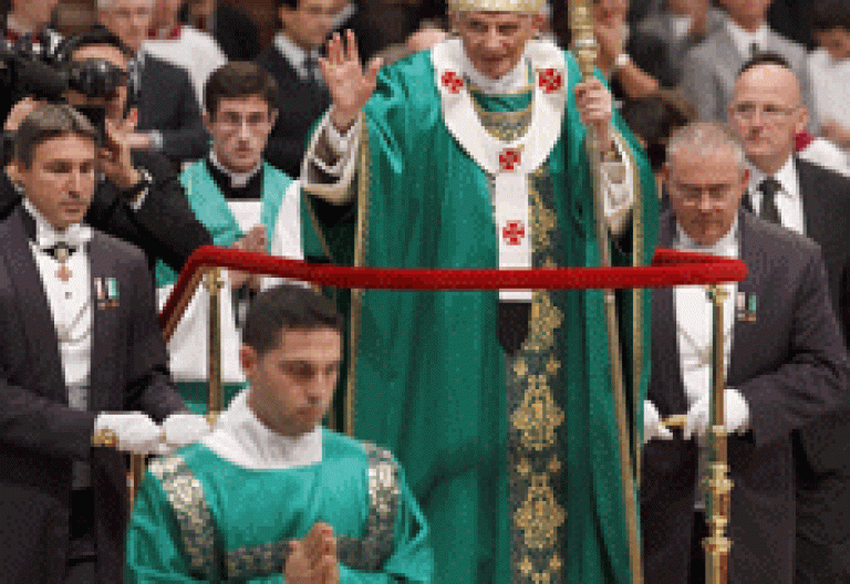 papa Benedicto XVI en la clausura Sínodo Nueva Evangelización 2012