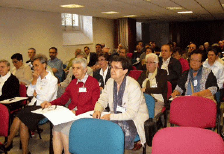 participantes en la 67 Asamblea de la Unión de Religiosos de Catalunya 2012