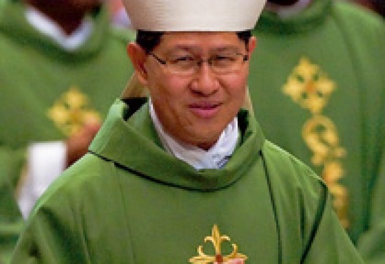 Luis Antonio Tagle cardenal arzobispo de Manilax