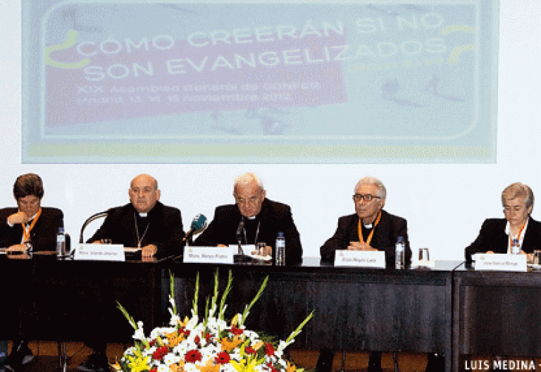 inauguración de la asamblea general de CONFER noviembre 2012