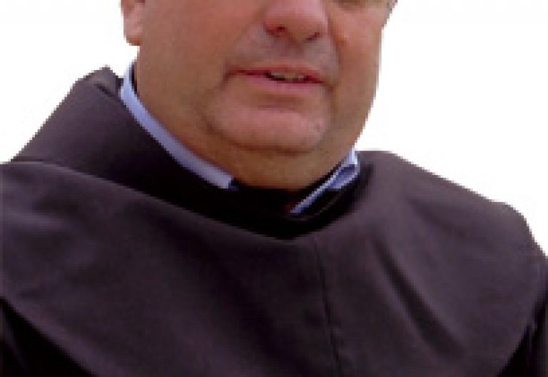 José Rodríguez Carballo ministro general Franciscanos y presidente USG