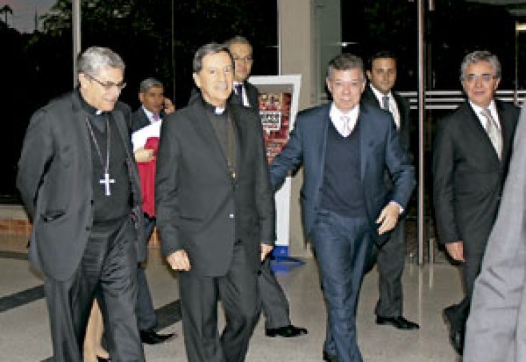 presidente Colombia Juan Manuel Santos y cardenal Rubén Salazar febrero 2013