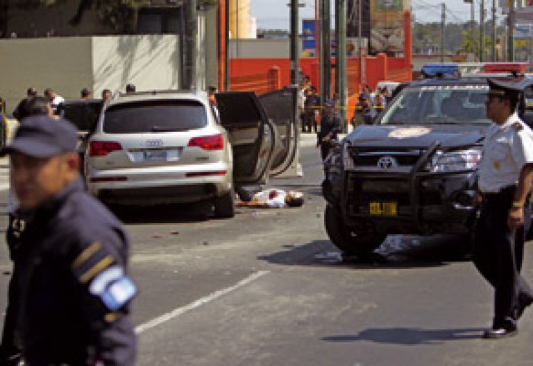 asesinato de un hombre en Guatemala en plena calle