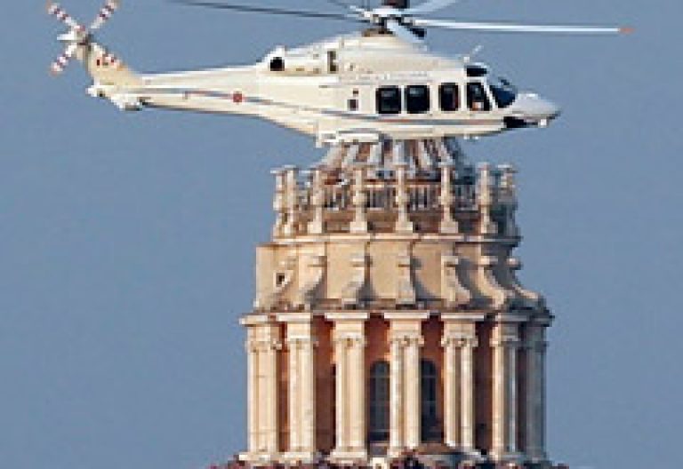 helicóptero papa Benedicto XVI último día en Roma