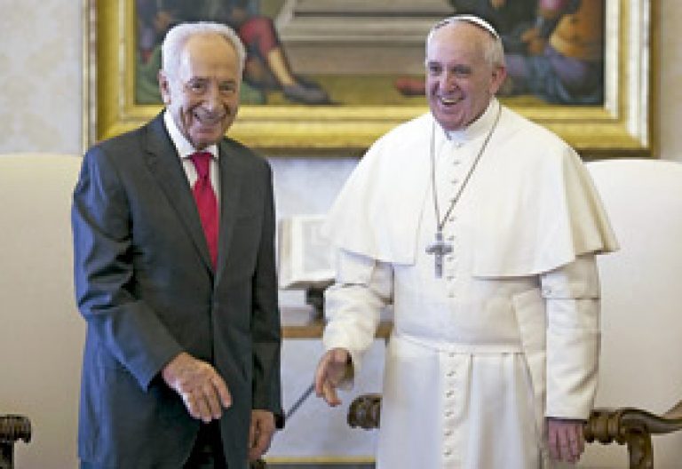 papa Francisco con Simón Peres, presidente de Israel