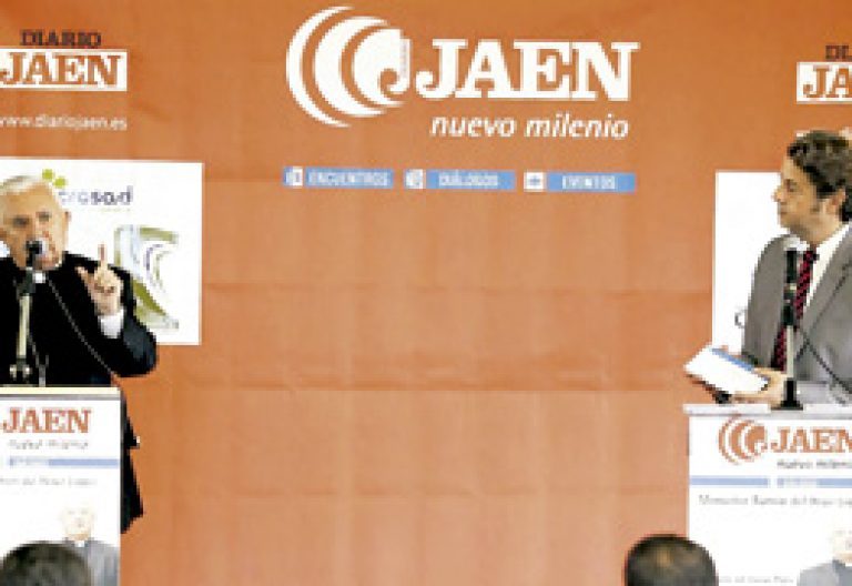 obispo Ramón del Hoyo en los Diálogos Jaén Nuevo Milenio 17 septiembre 2013