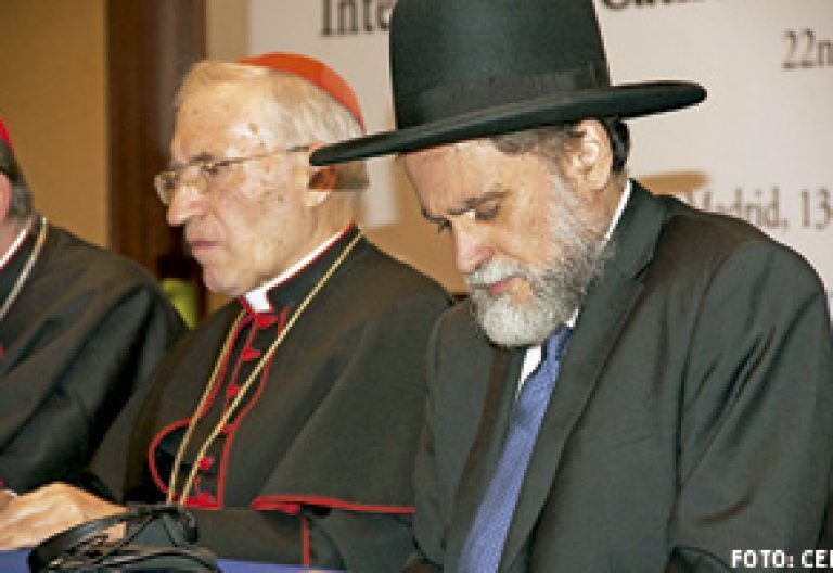 cardenal Antonio M. Rouco Varela y Moisés Bendahan, presidente del Consejo Rabínico de España,