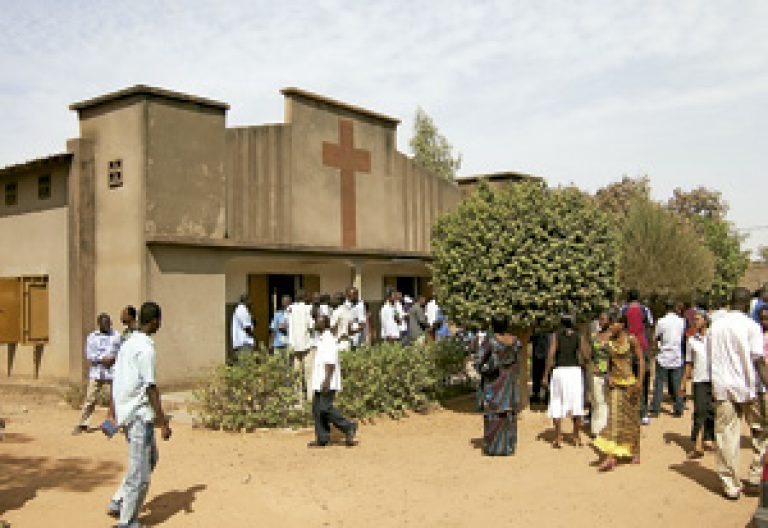 iglesia en Burkina Faso