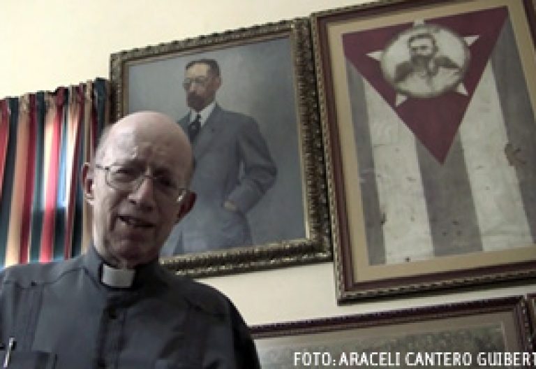 Carlos Manuel de Céspedes, sacerdote cubano fallecido en 2014