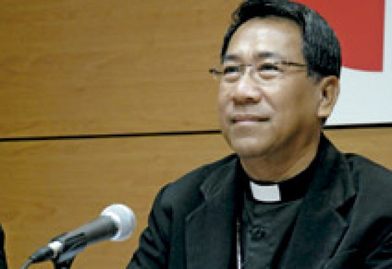 John Forrosuelo Du, arzobispo de Palo, Filipinas