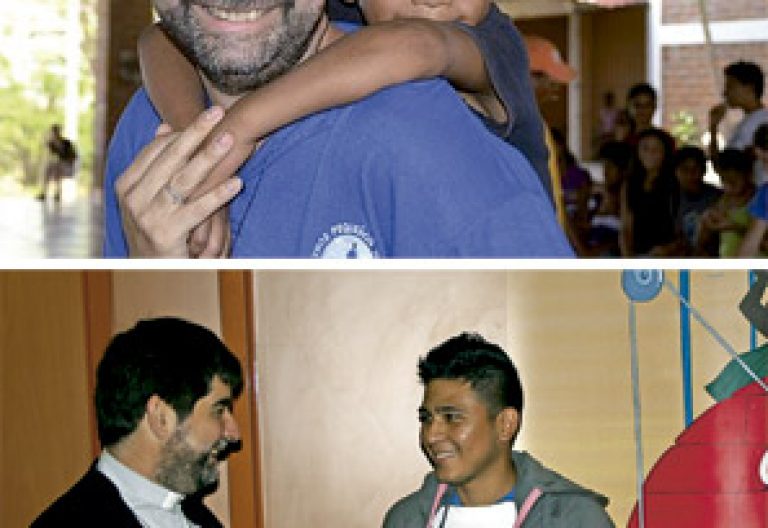 Marlon joven Nicaragua y Alberto Cisneros sacerdote proyectos Infancia Misionera 2015