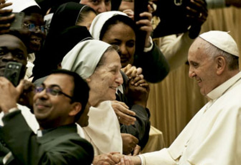 papa Francisco en el I Congreso Internacional para Formadores de la Vida Consagrada abril 2015