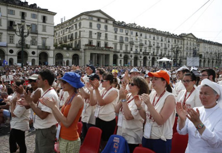 papa Francisco visita Turín 21-22 junio 2015 encuentro con los jóvenes