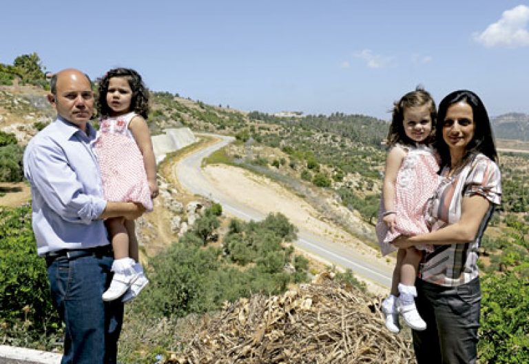 familia cristiana en Beit Jala, Valle del Cremisán, Israel