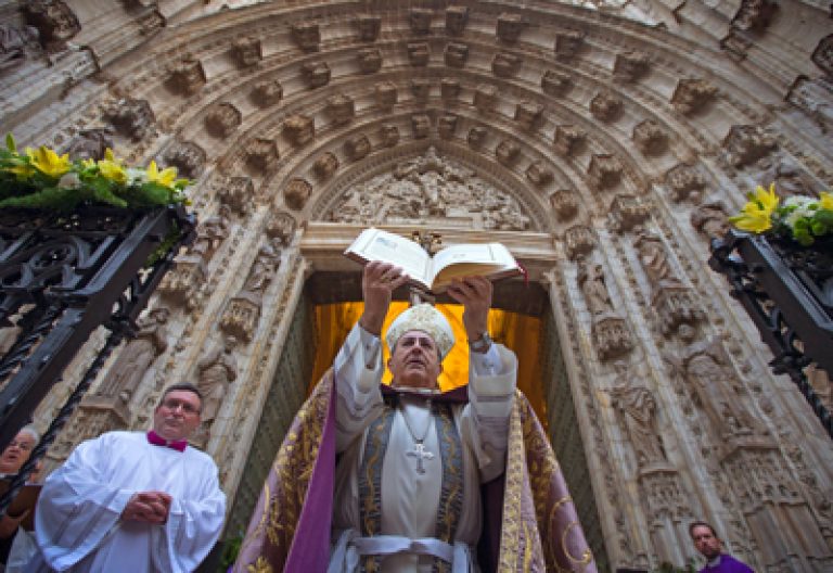 arzobispo Sevilla inauguración Año Santo de la Misericordia apertura Puerta Santa 13 diciembre 2015