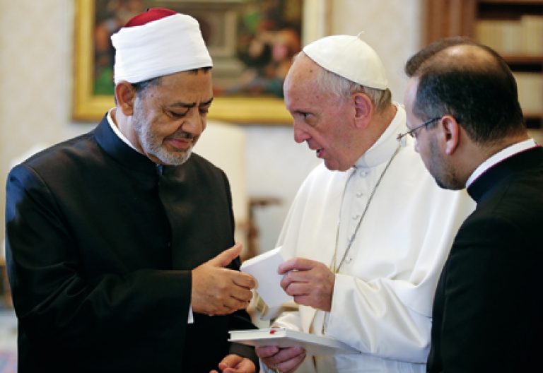 Papa Francisco y Ahmad Al Tayyib