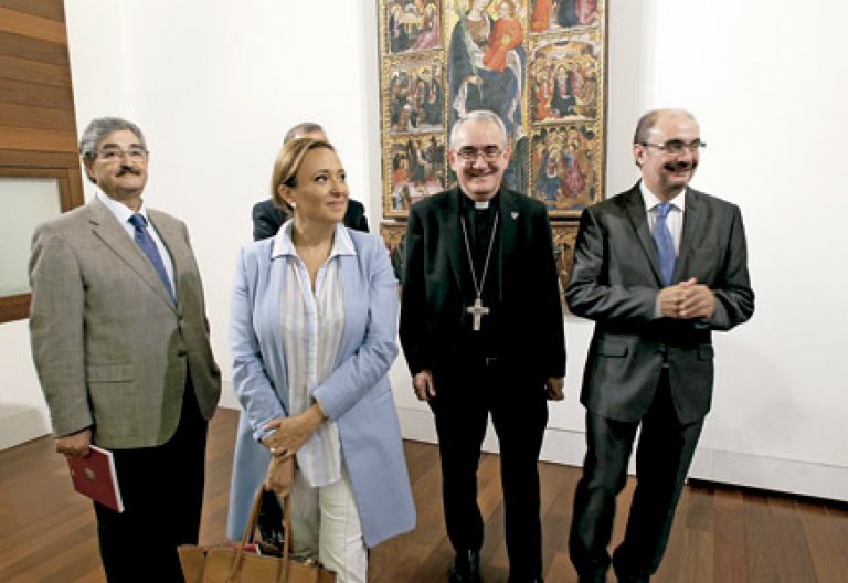 Ángel Pérez Pueyo, obispo de Barbastro-Monzón, con el presidente de Aragón, Javier Lambán