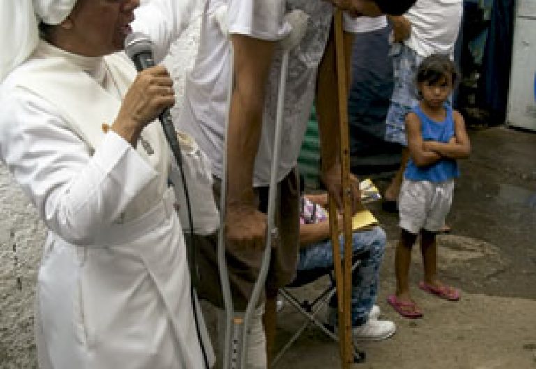 Neyda Rojas, religiosa mercedaria realiza pastoral en la Penitenciaría General de Venezuela