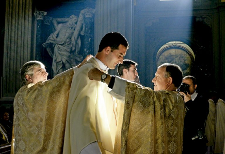 ordenación como sacerdote de un seminarista de los Legionarios de Cristo