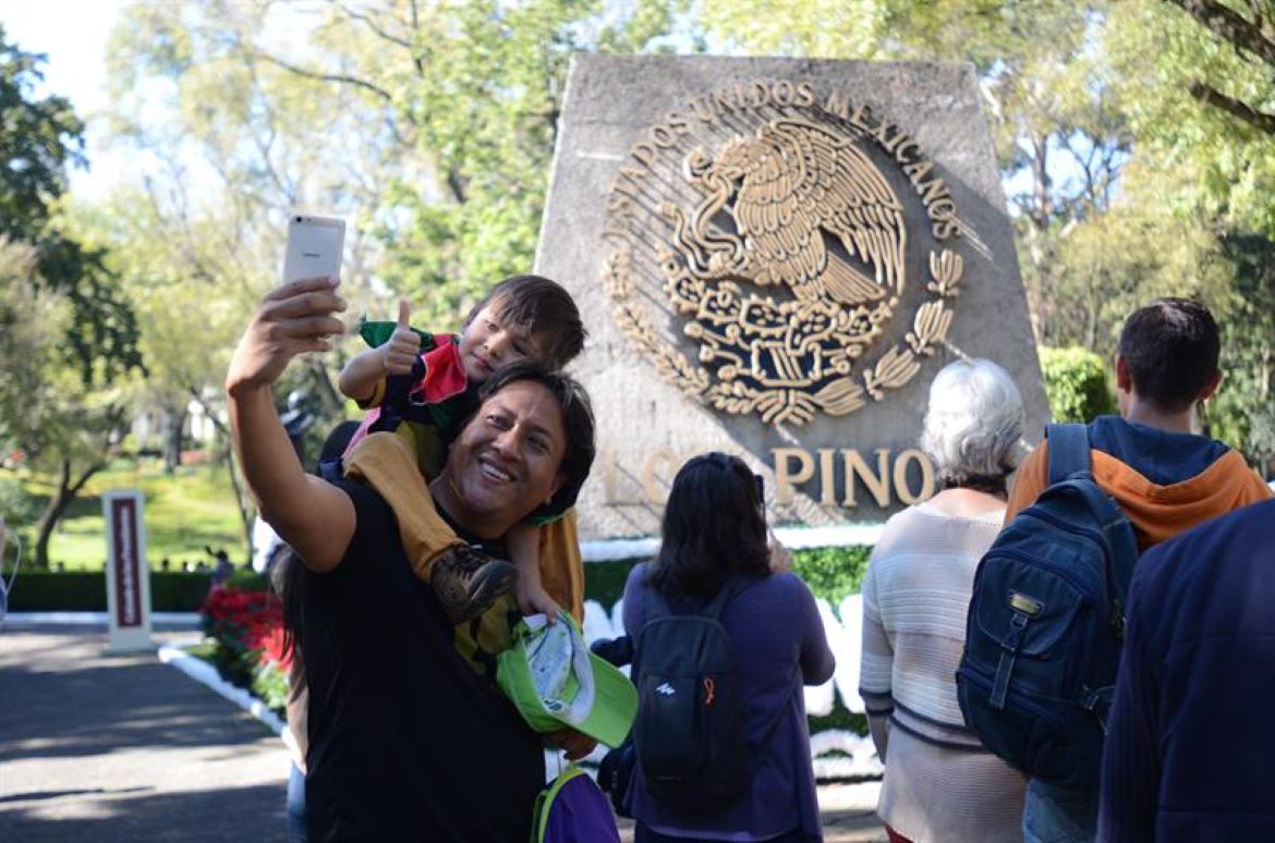 Red Familia: Gobierno de México se opone al derecho de los padres de educar  a sus hijos