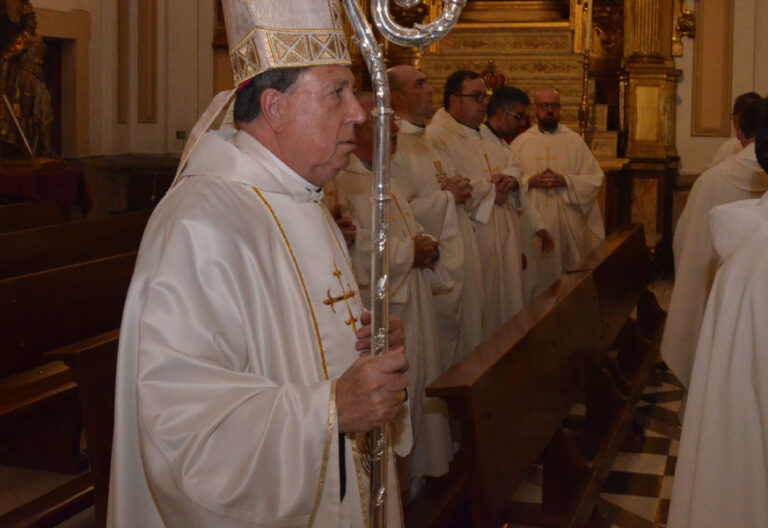 Juan del Río, arzobispo Castrense