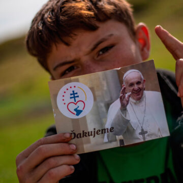 El papa Farancisco, en Luník IX el gueto gitano más grande de Eslovaquia