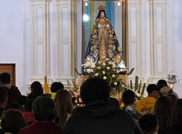 En Chile se inició la celebración del Mes de María