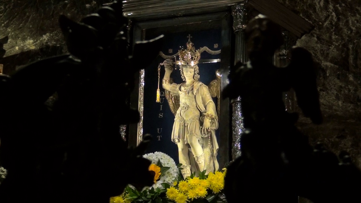 San Miguel - Conoce Al Arcángel, Tráiler Oficial