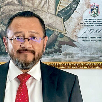 secretario de la Pontificia Comisión para América Latina