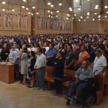 Misa en catedral de Los Ángeles