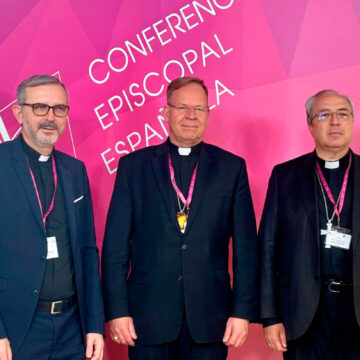 El presidente de la CCEE, Gintaras Grušas, en la Conferencia Episcopal Española