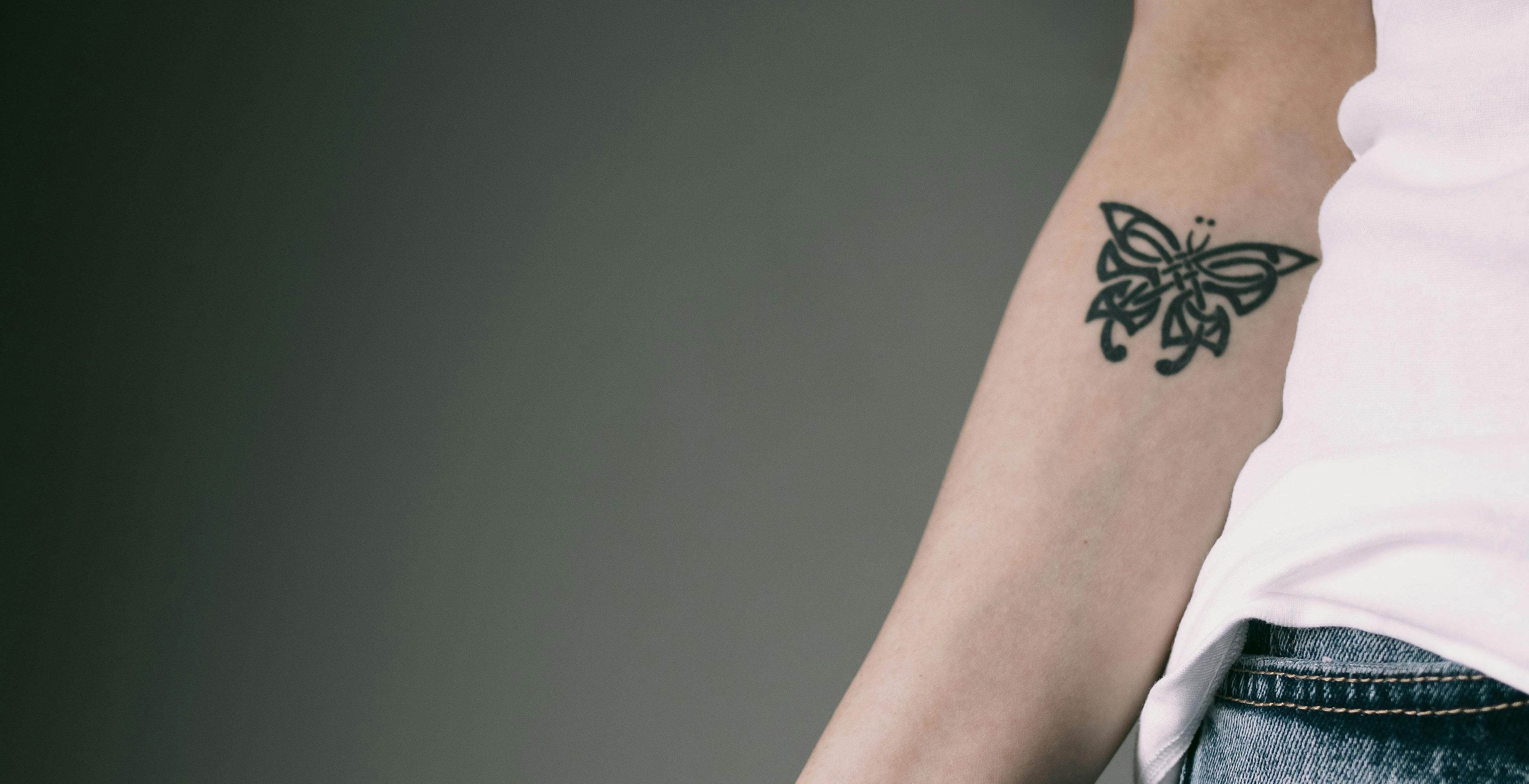 Tatuaje de una mariposa