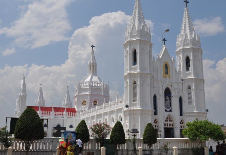 El Vaticano ve con buenos ojos el ‘Lourdes’ indio