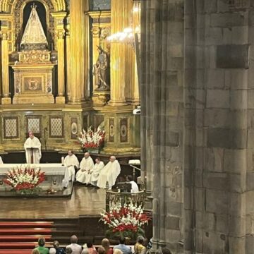 La homilía de la Virgen de Begoña acaba con acusaciones de transfobia