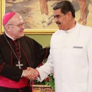 El español Alberto Ortega entrega “cartas credenciales” como nuncio de Venezuela al