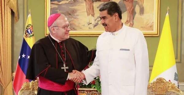 El español Alberto Ortega entrega “cartas credenciales” como nuncio de Venezuela al