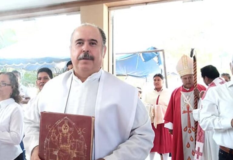 Sacerdote Isaías Ramírez