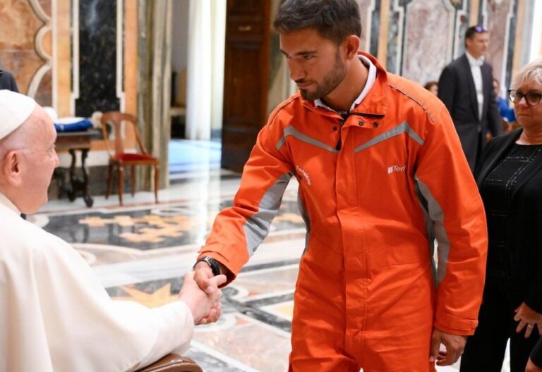 El papa Francisco recibe a los trabajadores de Terna