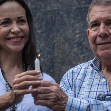 Un sacerdote venezolano en Madrid, tras el exilio de Edmundo González: “Esperamos que así pueda