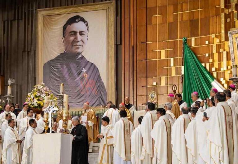 Beatificación del sacerdote mexicano Moisés Lira Serafín. Foto: Arquidiócesis de México