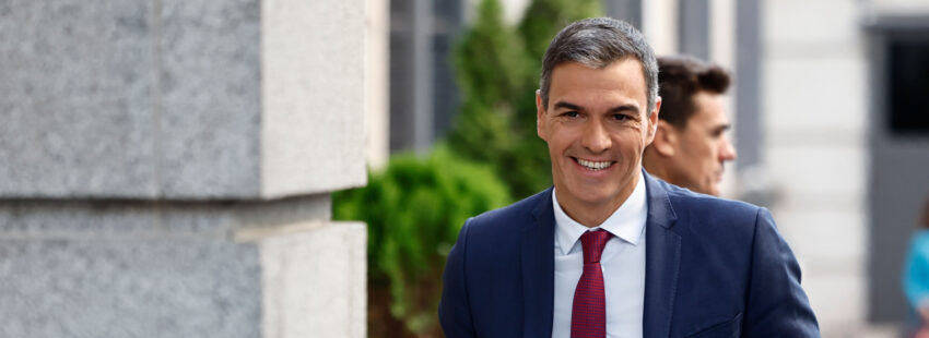 Pedro Sánchez, a su llegada a la sesión de control al Gobierno celebrada este miércoles 18 de