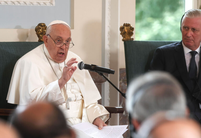 El papa Francisco, en su discurso ante las autoridades en Bélgica