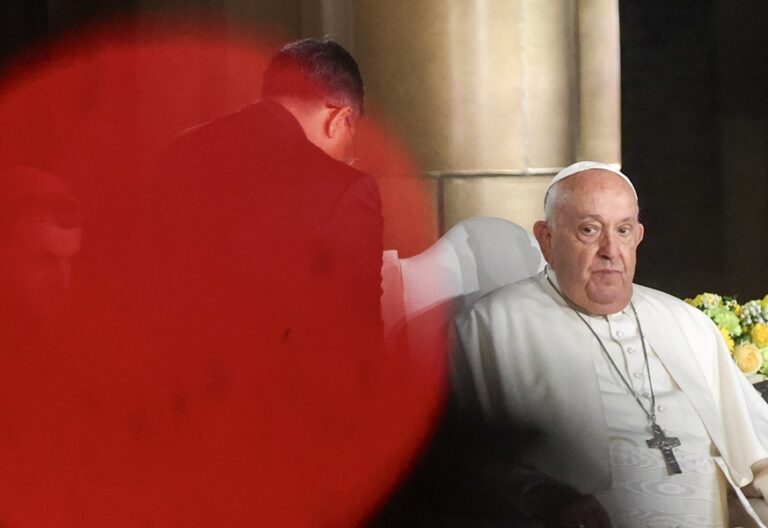 El papa Francisco, en la Basílica del Sagrado Corazón de Koekelberg