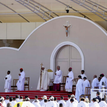 El papa Francisco, durante la misa en Timor Oriental