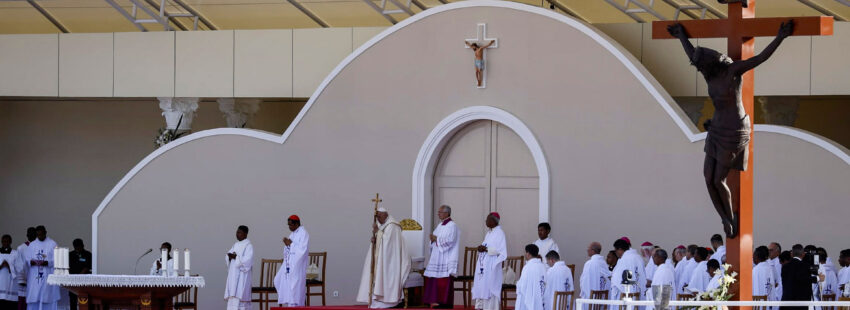 El papa Francisco, durante la misa en Timor Oriental