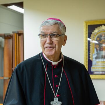 El cardenal arzobispo de Lima, Carlos Castillo