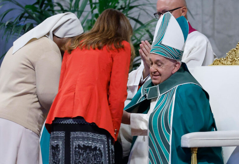 Ha comenzado “la destrucción” de la Iglesia